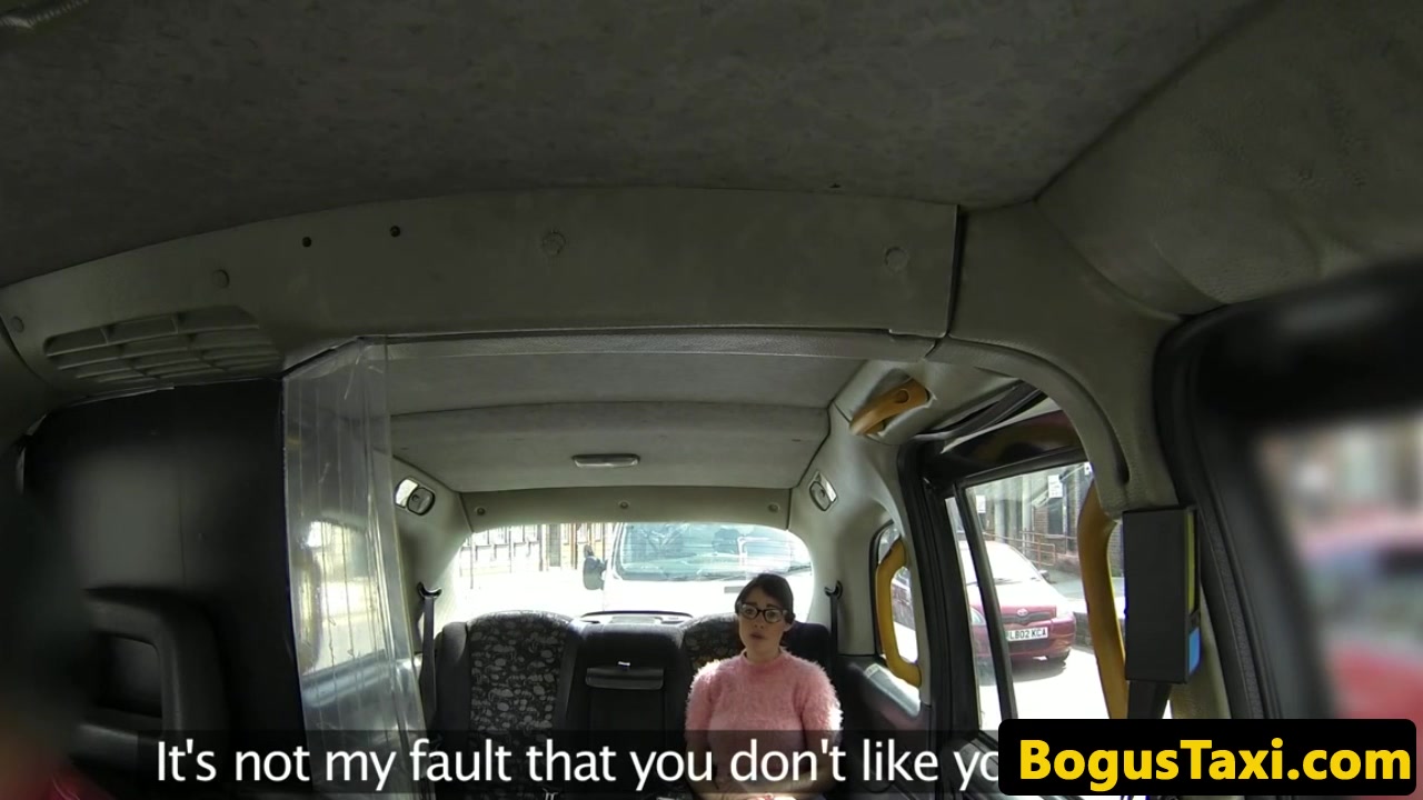 Squirting taxi brit fucked by bogus cabbie