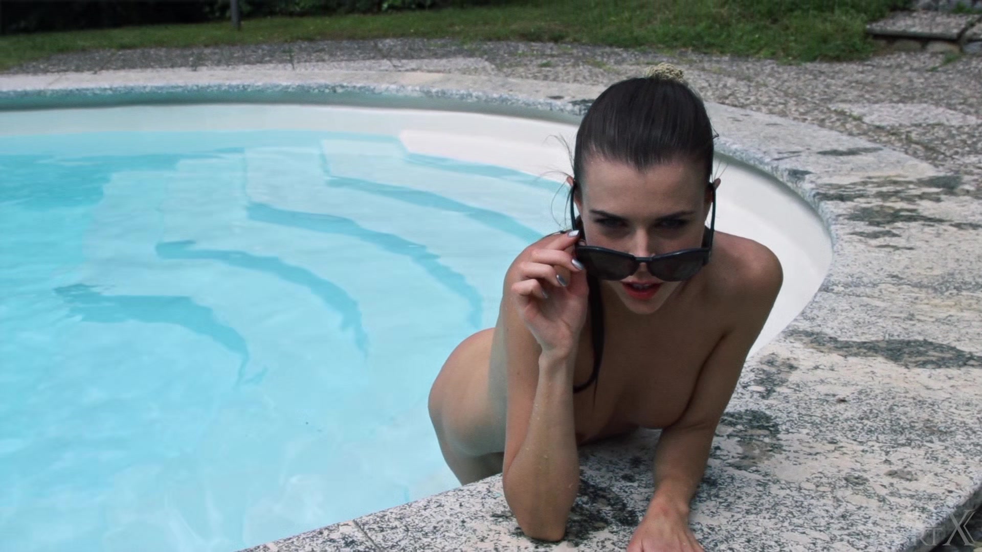 Refreshing Pool - Valeria A - MetArtX