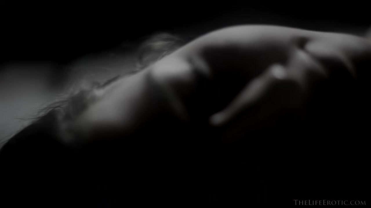 Velvet Glow 2 - Tori J - TheLifeErotic
