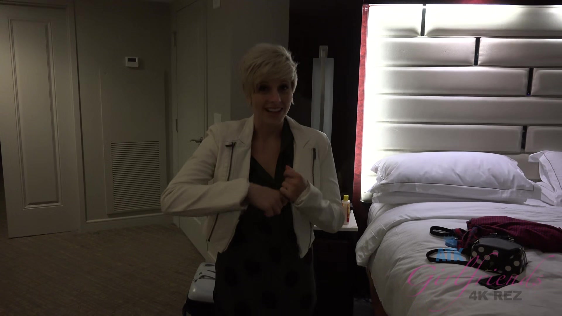 Virtual Vacation With Makenna Blue Part 1