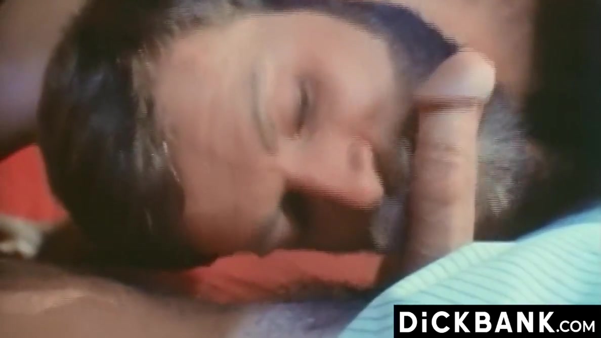 Hunts For Huge Dick With Steve Taylor And Michael Braun