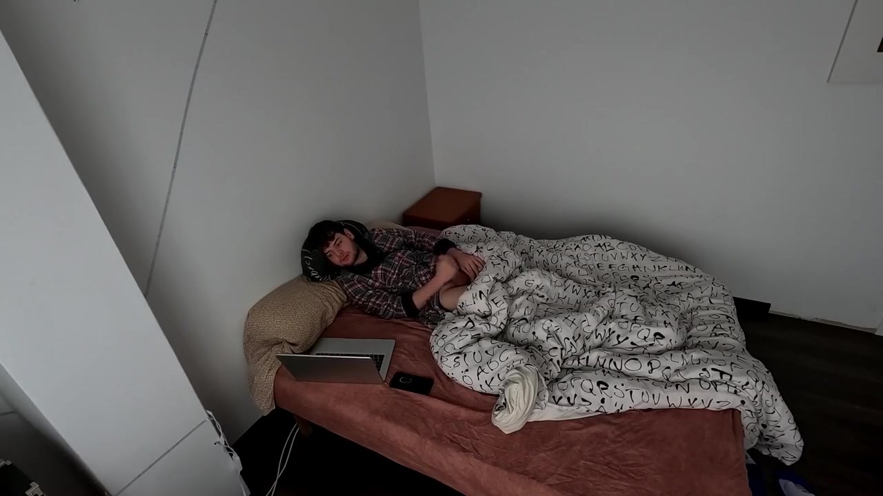 ¡grabo A Mi Hermanastro Masturbandose Sin Que El Lo Sepa Y Se Corre !camara Escondida Real 2