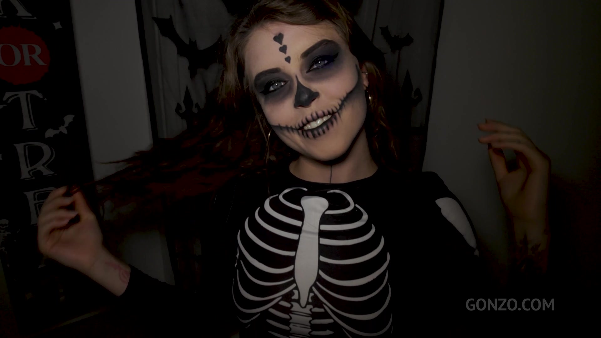 Happy Halloween from Eden Ivy with balls deep 5on1 DP and Piss Drinking SZ2768 - PissVids