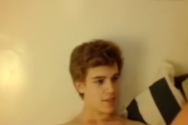 19yo cute couple has cowgirl sex on web cam