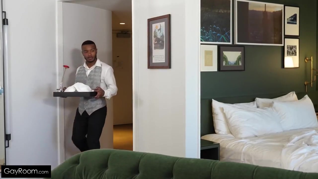 Ricky Rexx Samples Some Ass From Room Service