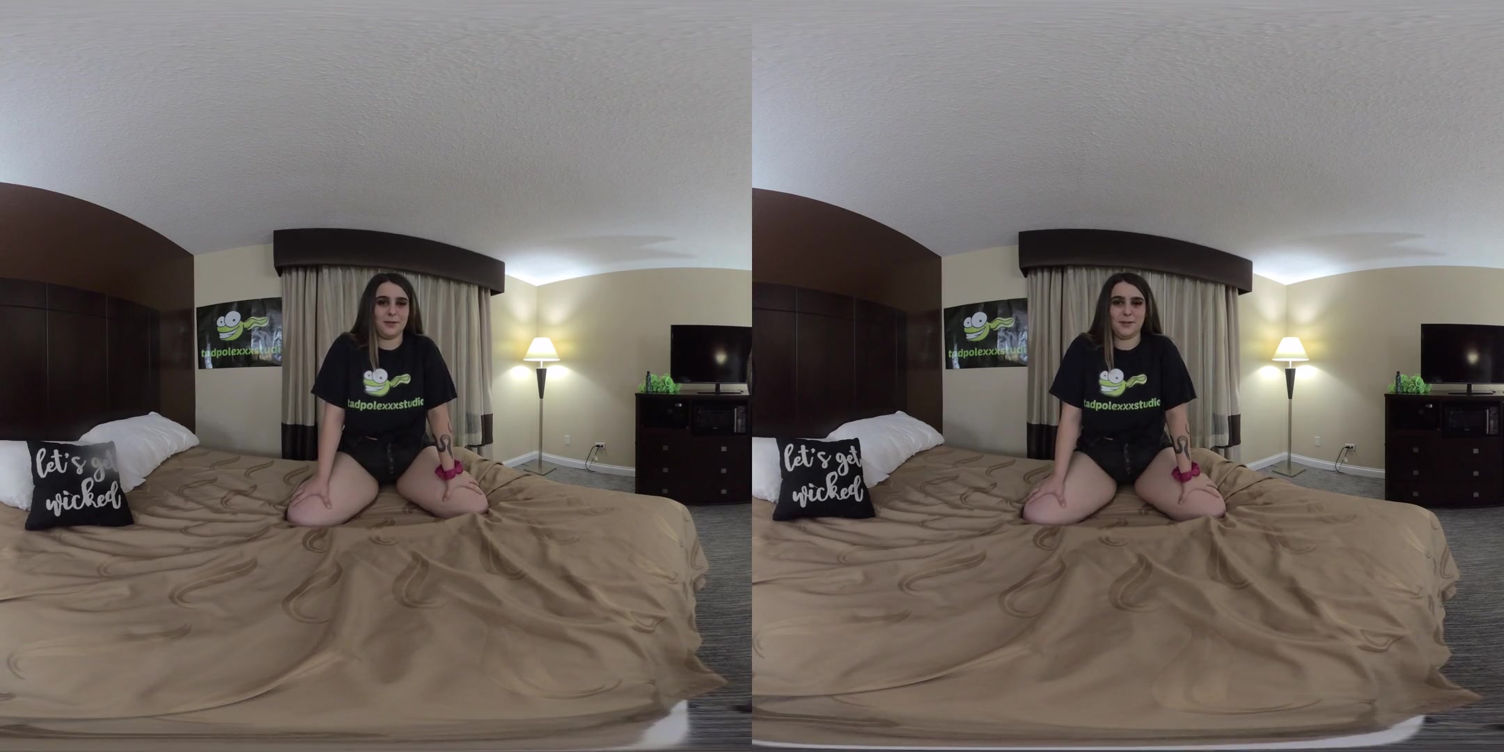 Teenager Serenity Taylor 1st Gangbang 1 of 2; Amateur teen 18+ Gangbang and Bukkake
