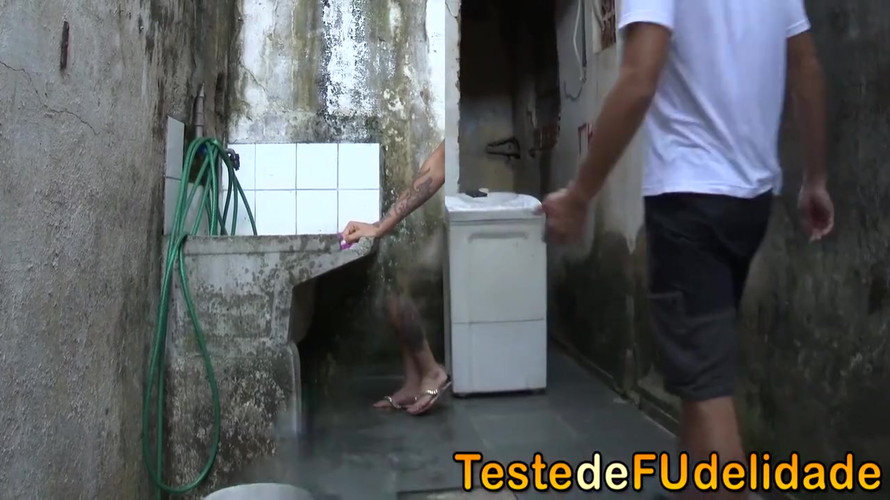 Elisa Sanches And Morena Gostosa In Sobrinho Comeu Tia Gostosa Na Favela 6 Min