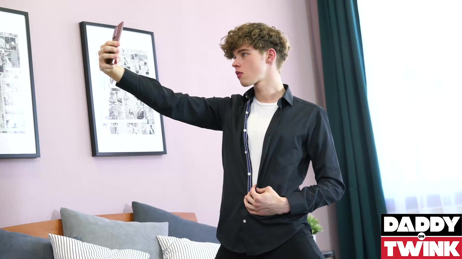 DADDYONTWINK Cute Twink Nick Moon Fucked By Dmitry Osten