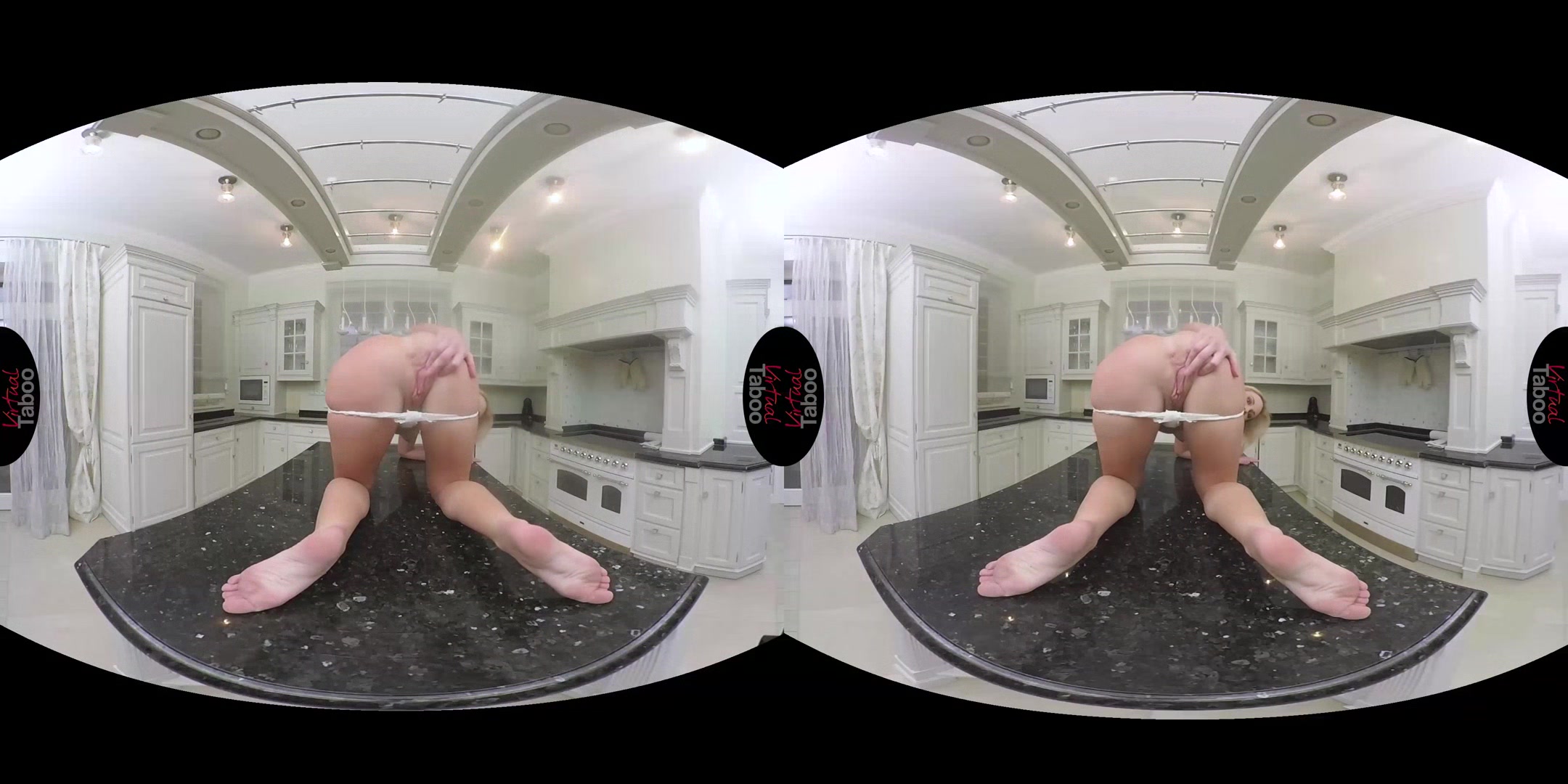Vinna Reed VR Porn: Delicious dessert Vinna - VirtualTaboo
