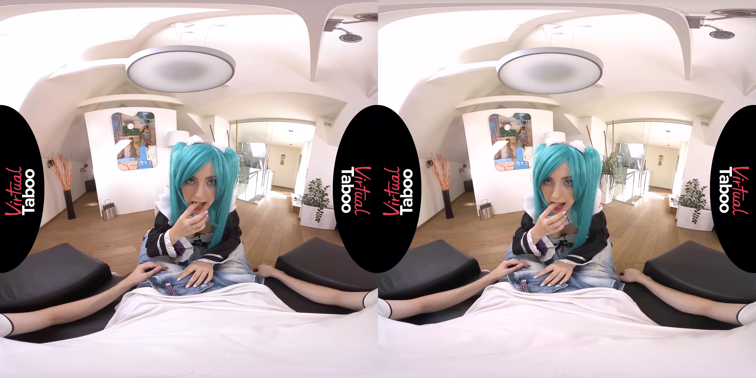 Cosplay All The Way: Sis Gets A Creampie - VirtualTaboo
