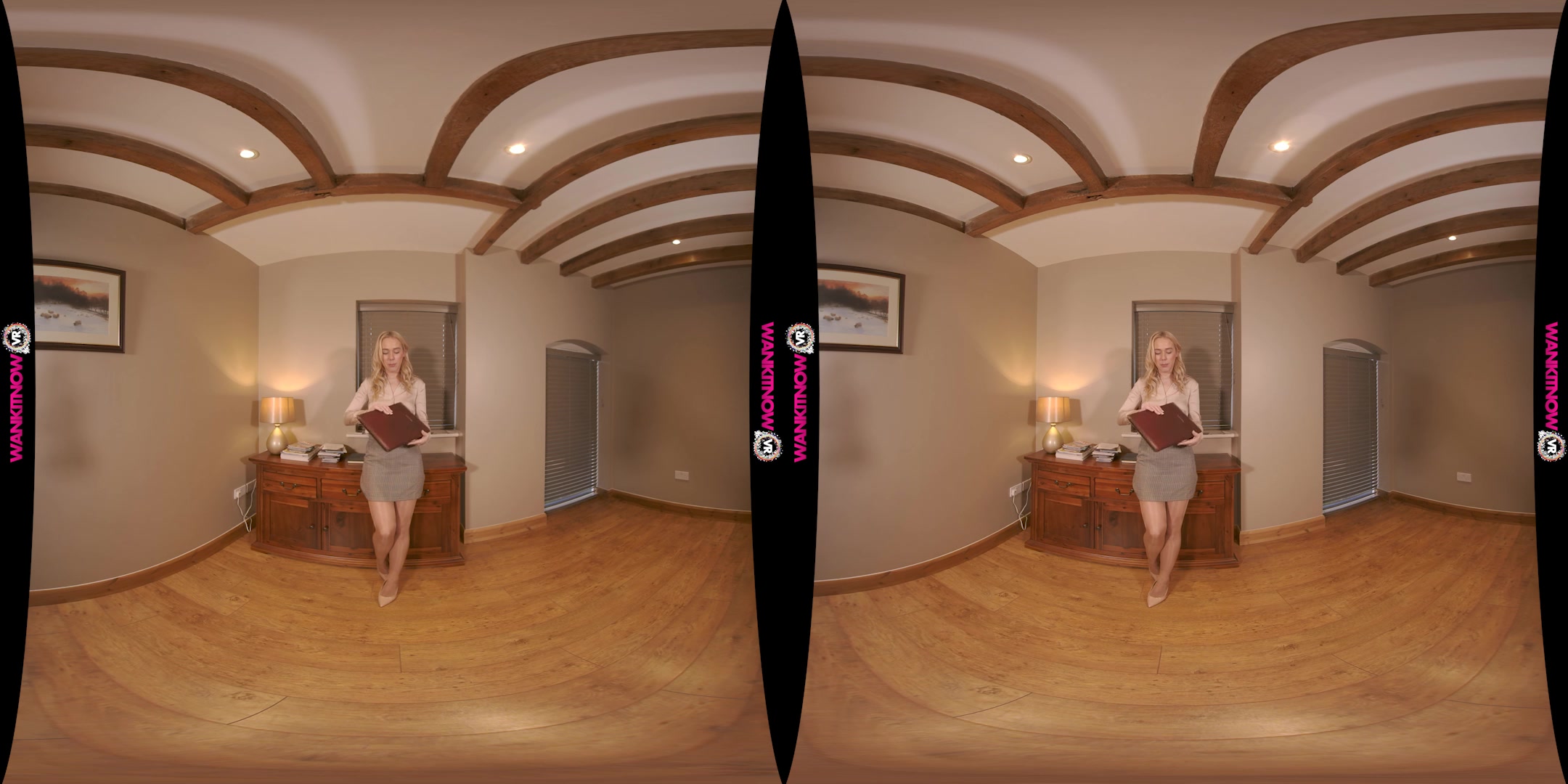 Job Or Wank featuring Amy W - WankitNowVR