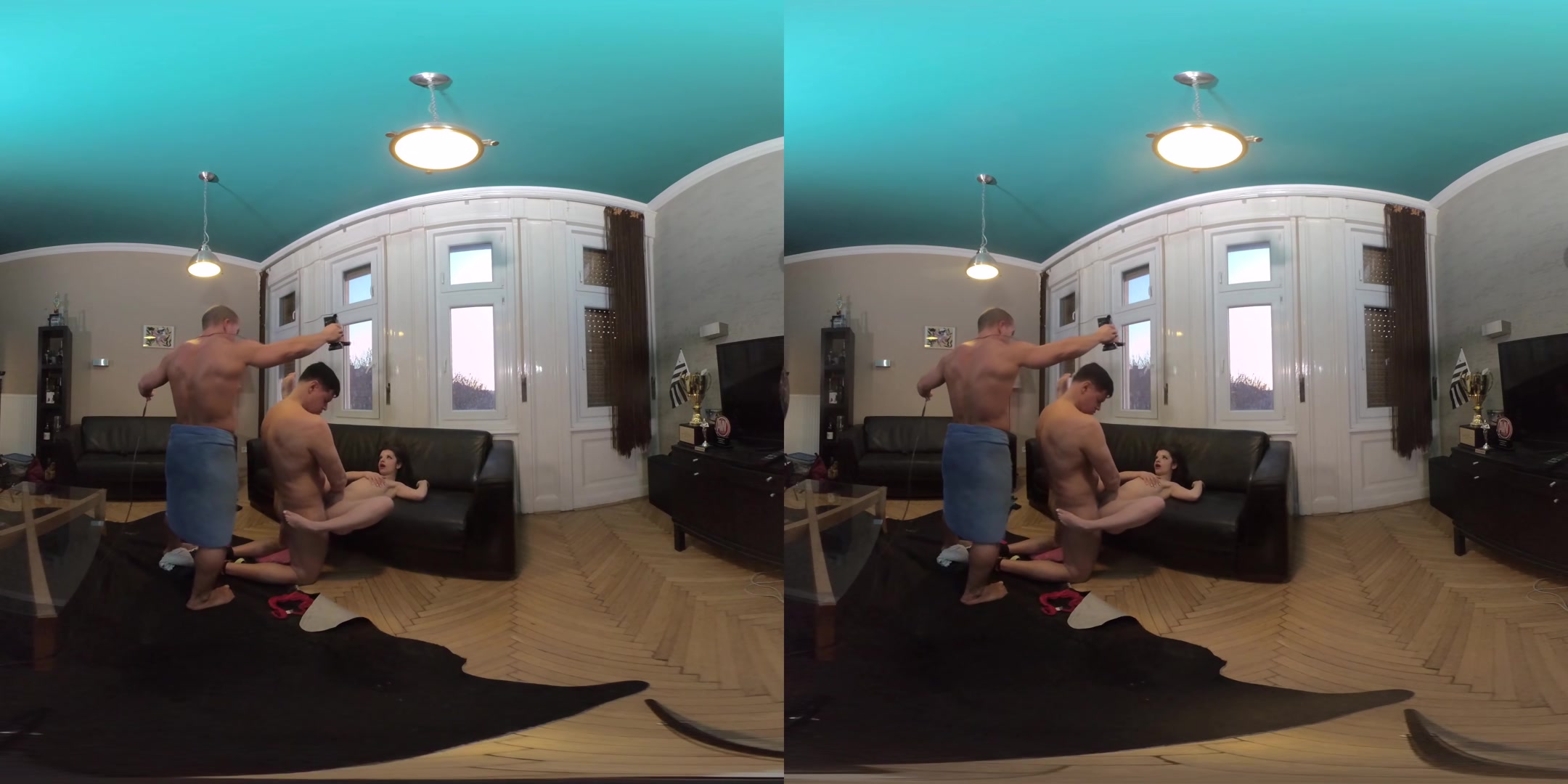 Matt Bird Middle 2 - PornoDanVR