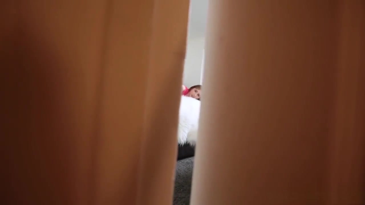 Cute stepsis takes advantage of her bro's dong