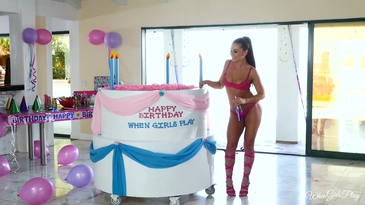 Adriana Chechik & Valentina Nappi in When Girls Play Birthday!