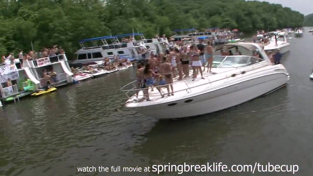SpringBreakLife Video: Public Naked Dance Off