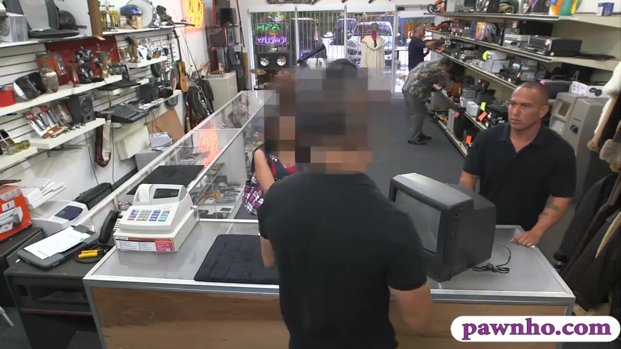 Cuban Hottie Gets Fucked By Pawn Keeper To Earn 500 Dol