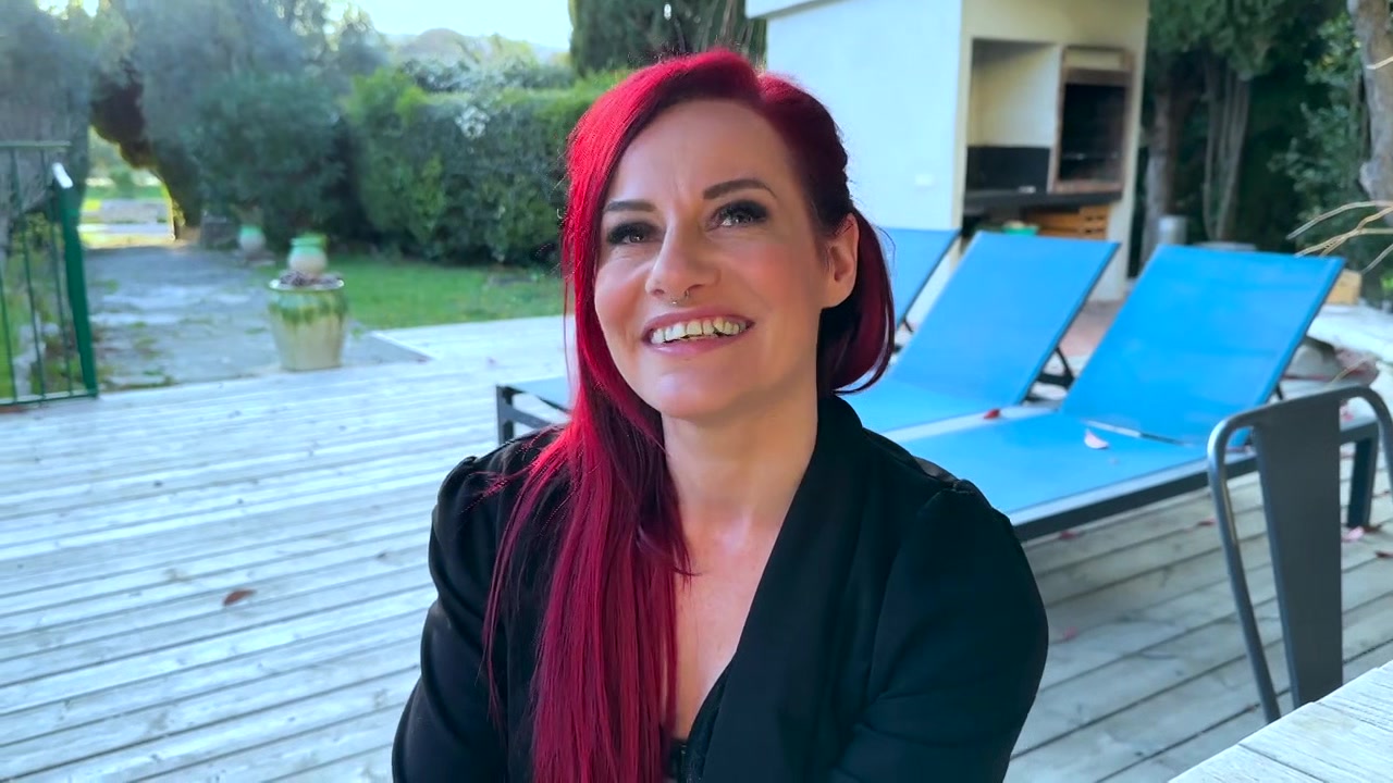The very anal session of the sublime Caro, 23 years old! - Jacquie et Michel TV