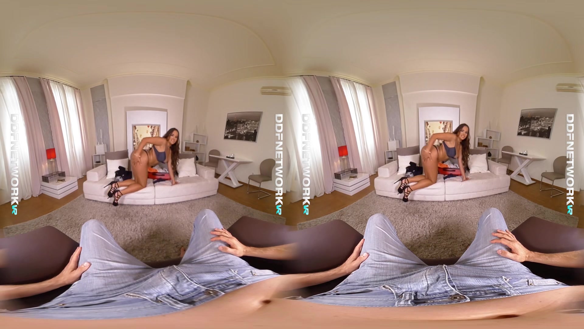 Boner On Her Mind - Curvy, Busty Babe Gives Blowjob