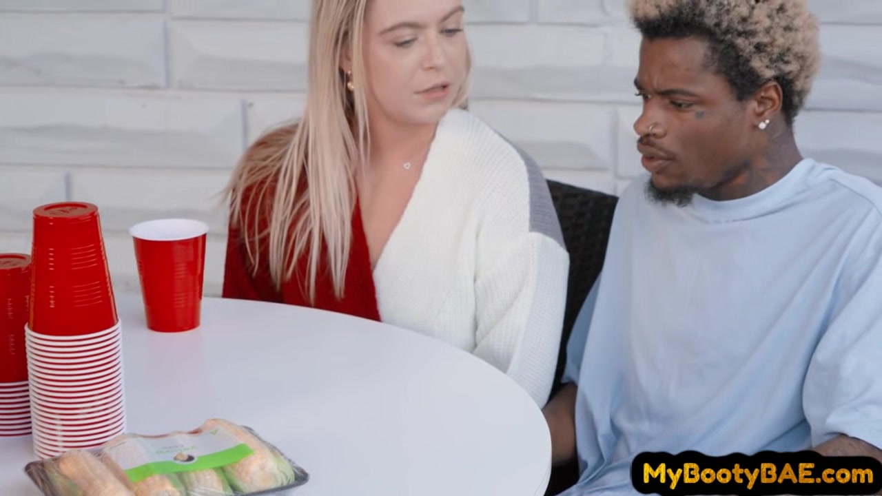 Bigbooty Ebony bae BBC fucked outdoor after cocksucking