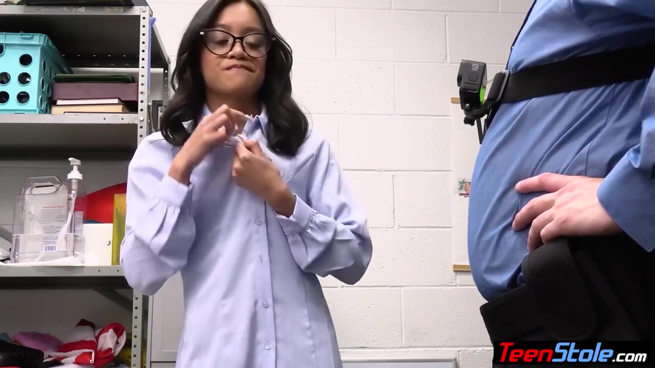 Jade Kimiko, Love Make And 18 Years - Petite Asian Old Shoplifter Has To Make Love