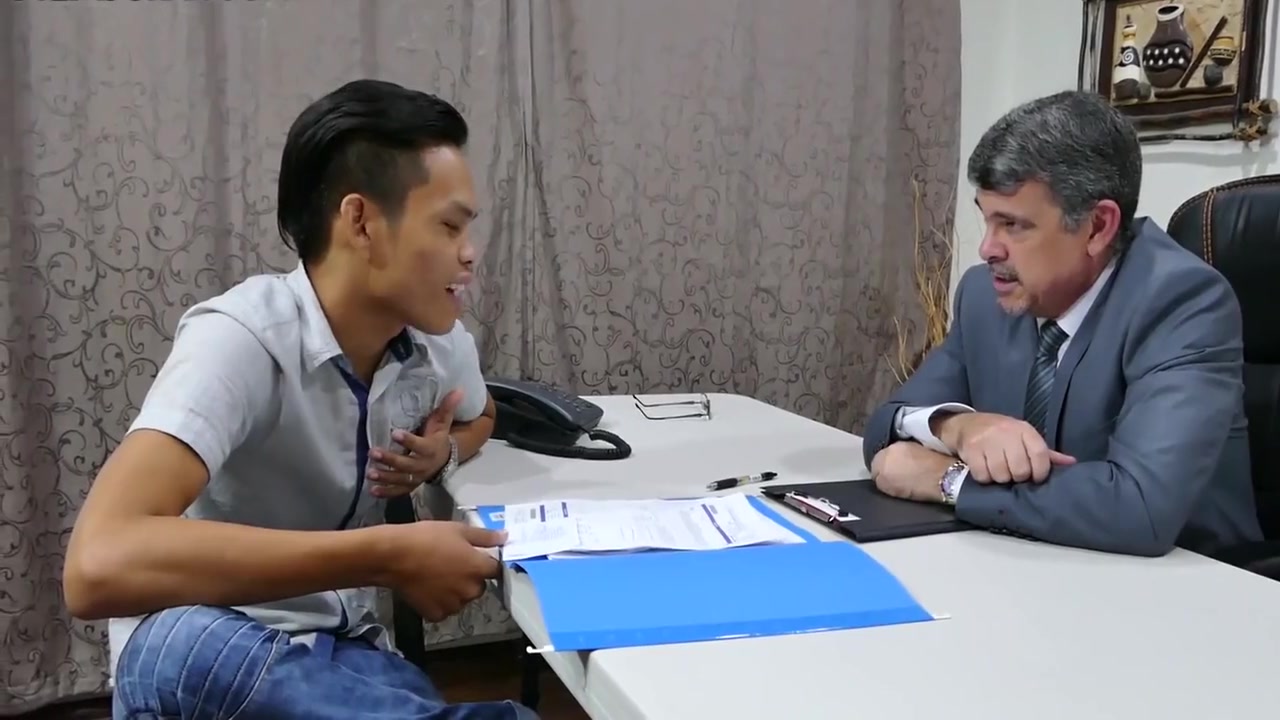 Amateur Business Dilf Fucks Asian Skinny Twink In Office