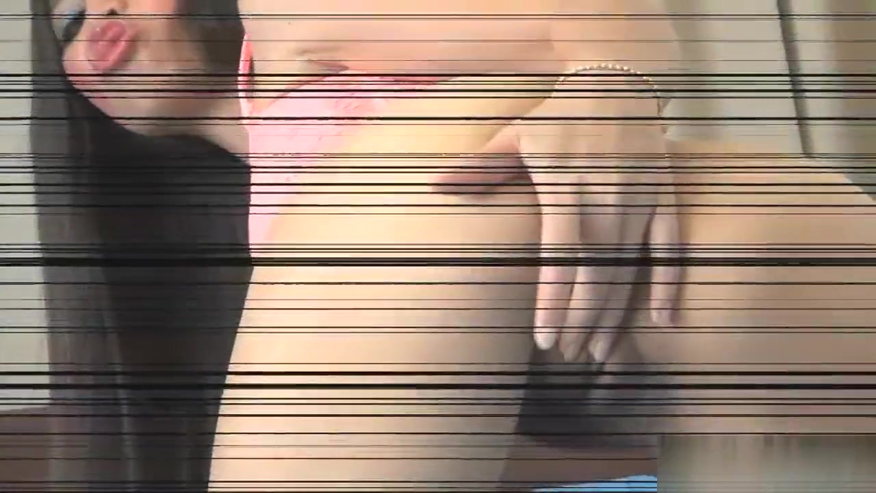 Stepsister canВґt wait to get fucked this night!