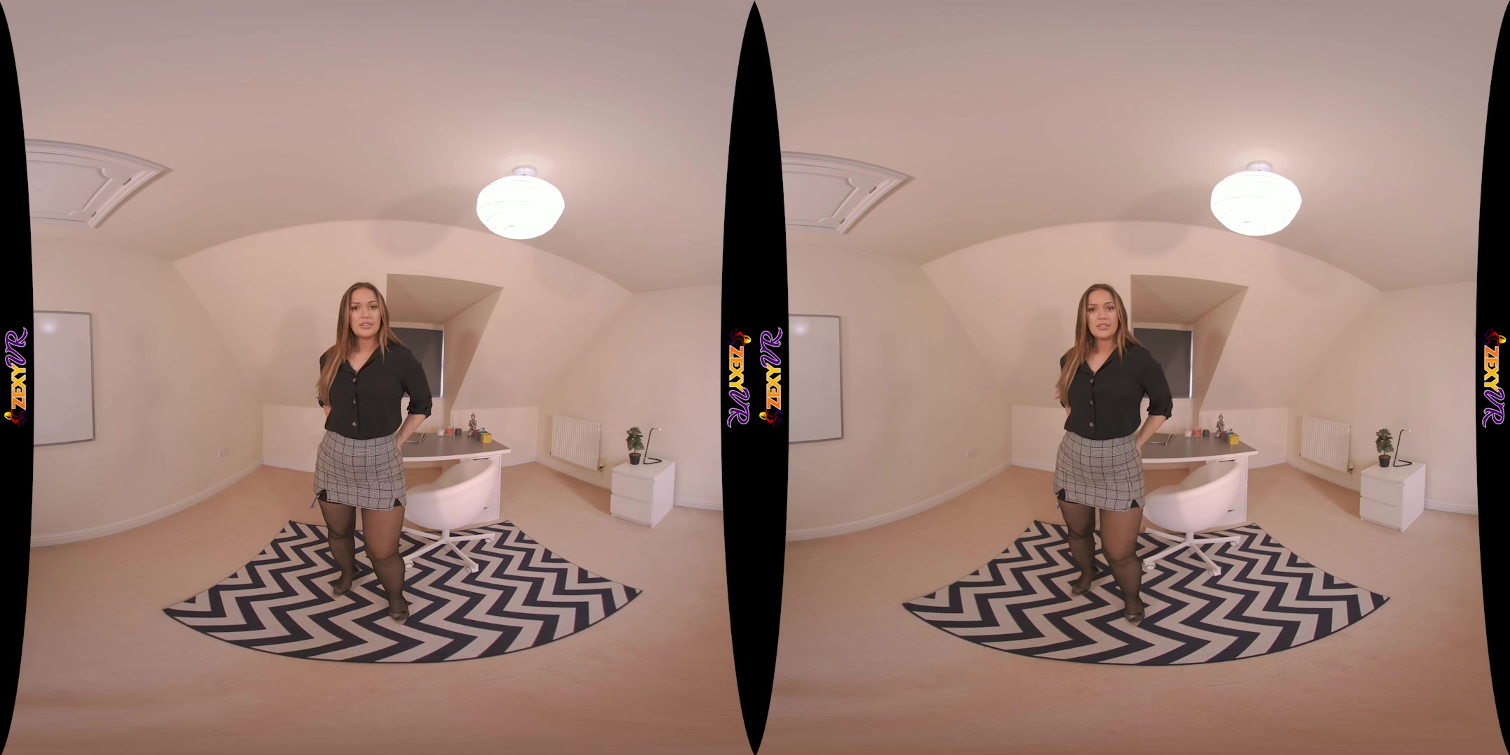 Pervy Perks featuring Frankie L - ZexyVR