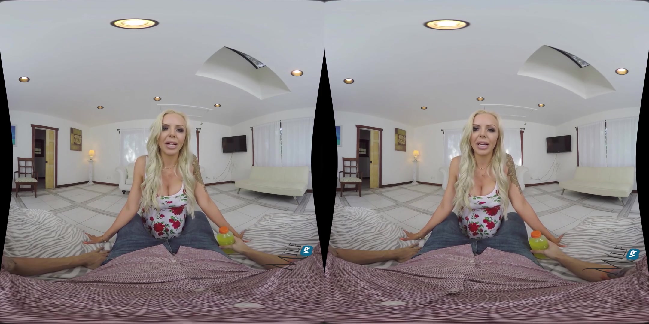 Stepmom Knows Best - MILFVR - VR Porn Video - SexLikeReal