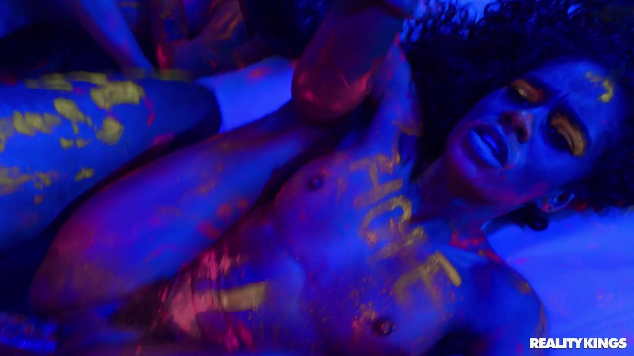 Project DTF - Season 2: Bouncy Bang, Black Light, Bye-Bye Video With Damon Dice, Oliver Flynn, Diamond Banks, Scarlit , Gizelle Blanco, Mila Monet, Air Thugger, Roxie Sinner - RealityKings