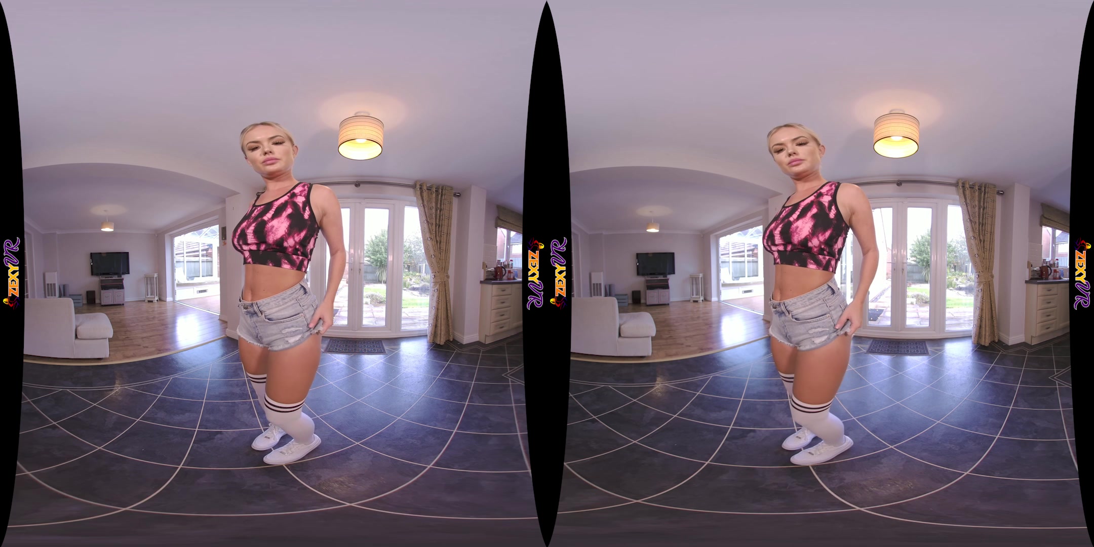 I Hope You Like featuring Louise - ZexyVR