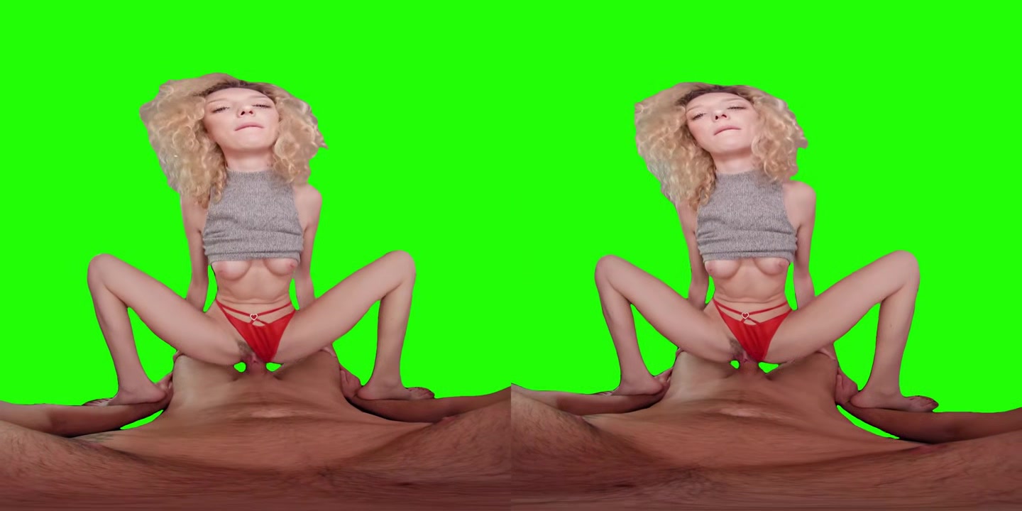 Returning The Favor With Isabella De Laa (Passthrough)
