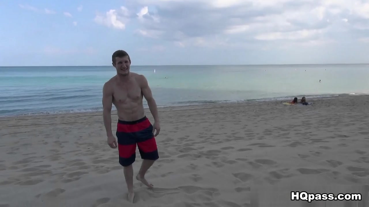 MoneyTalks - Beach bum