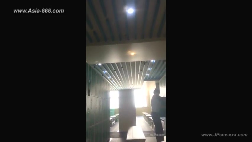 peeping chinese public bathroom.4
