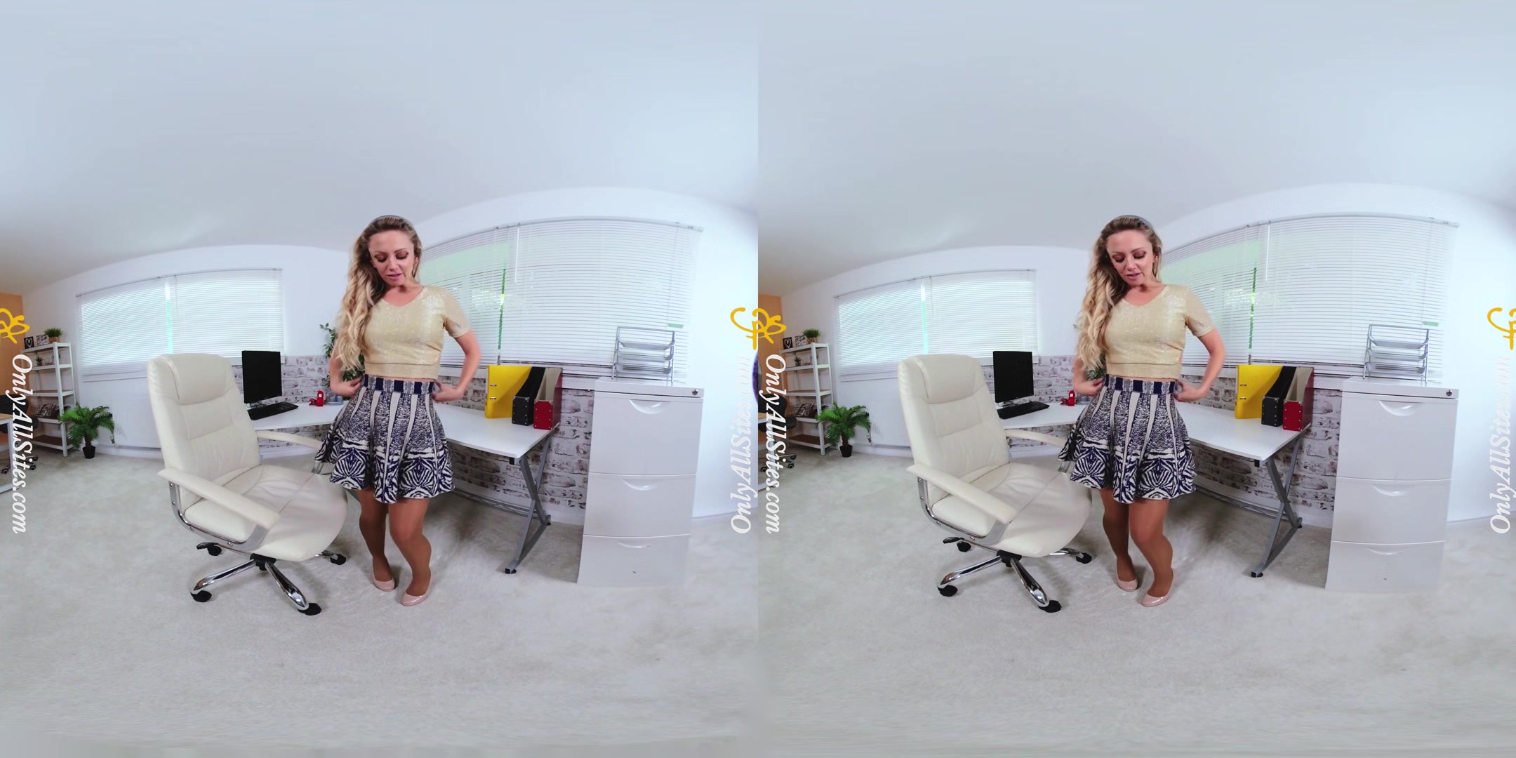 Suzi - Onlytease - Vr Porn Video