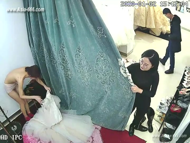 chinese girl changeroom.***