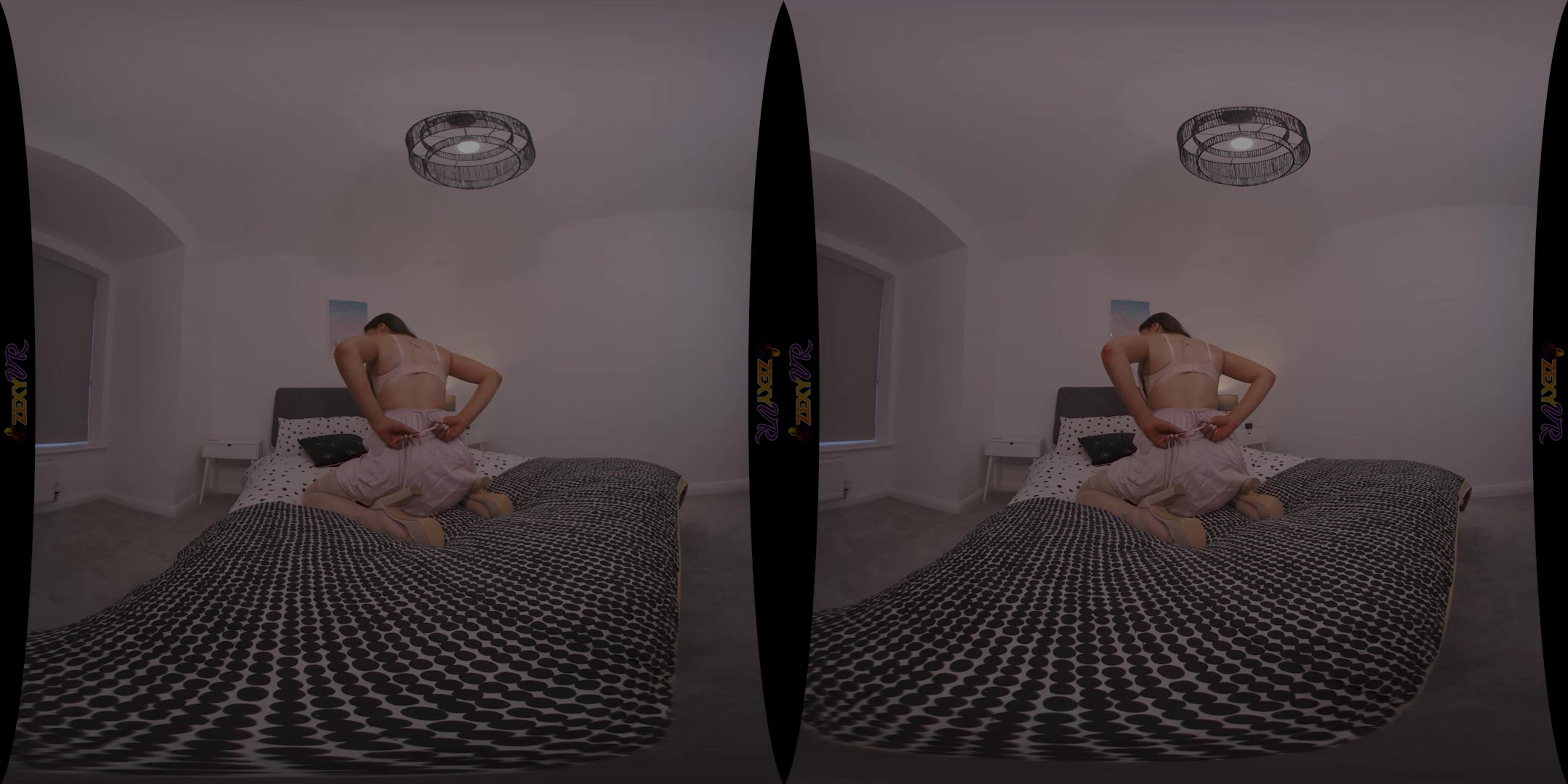 Horny Before Bed featuring Blossom - ZexyVR