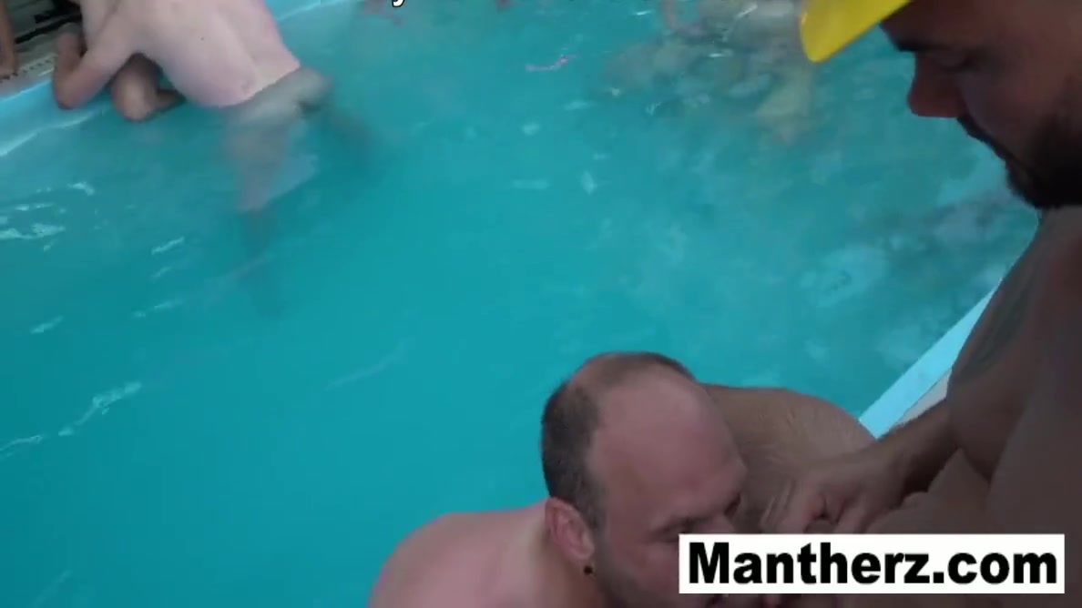 Looking For Gay Cock In All The Right Places