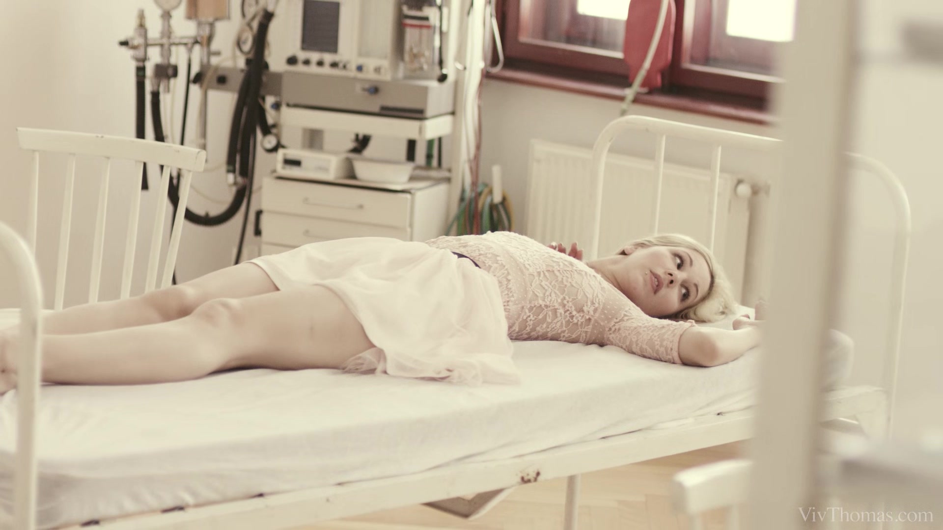 REM 3 - Hospital - Candy Sweet & Lauren - VivThomas