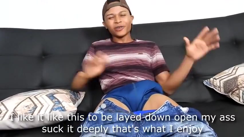 Dariza. Latin Guy Masturbates