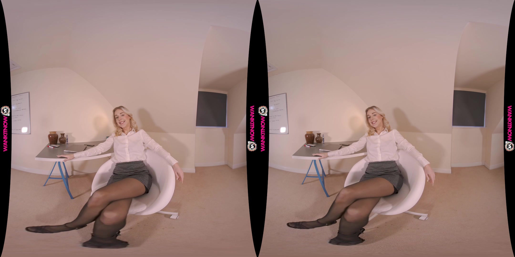 Payrise Persuasion featuring Amy W - WankitNowVR
