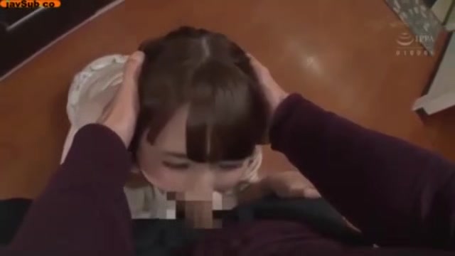 05229,A woman panting in full lewdness