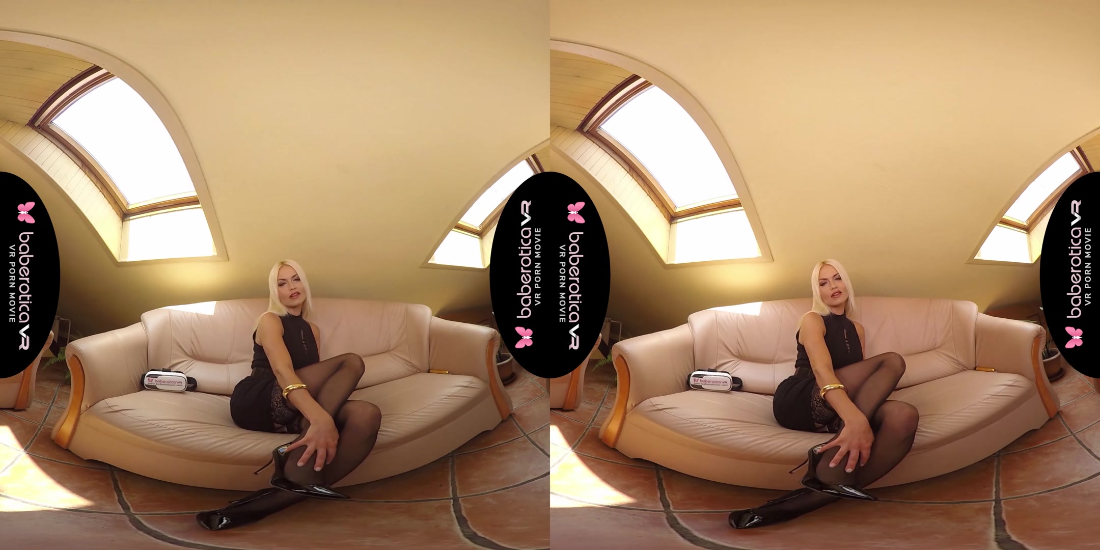Lena Love Addictive Cam Solo - BaberoticaVR