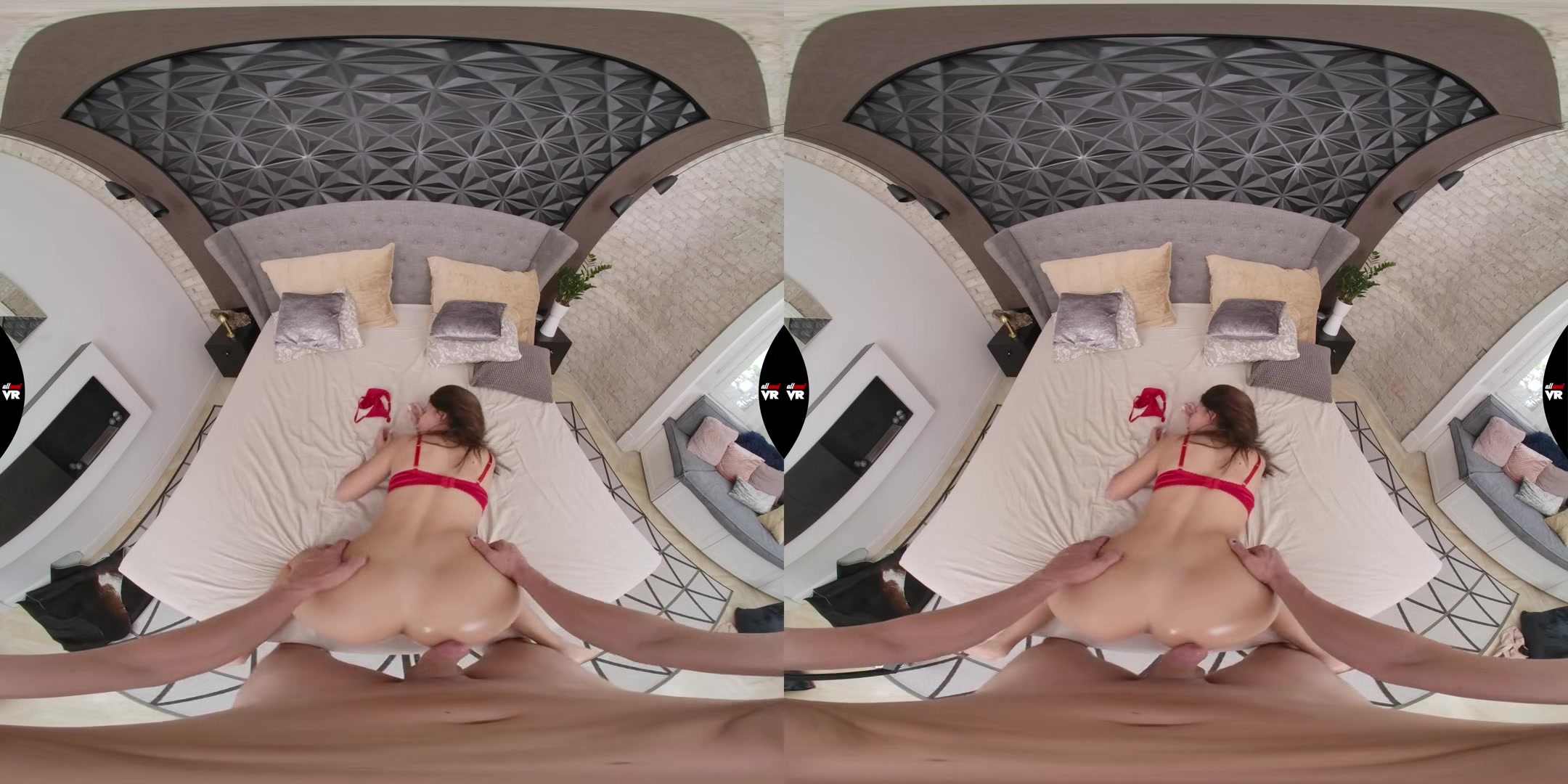Layla Scarlett makes her first anal scene