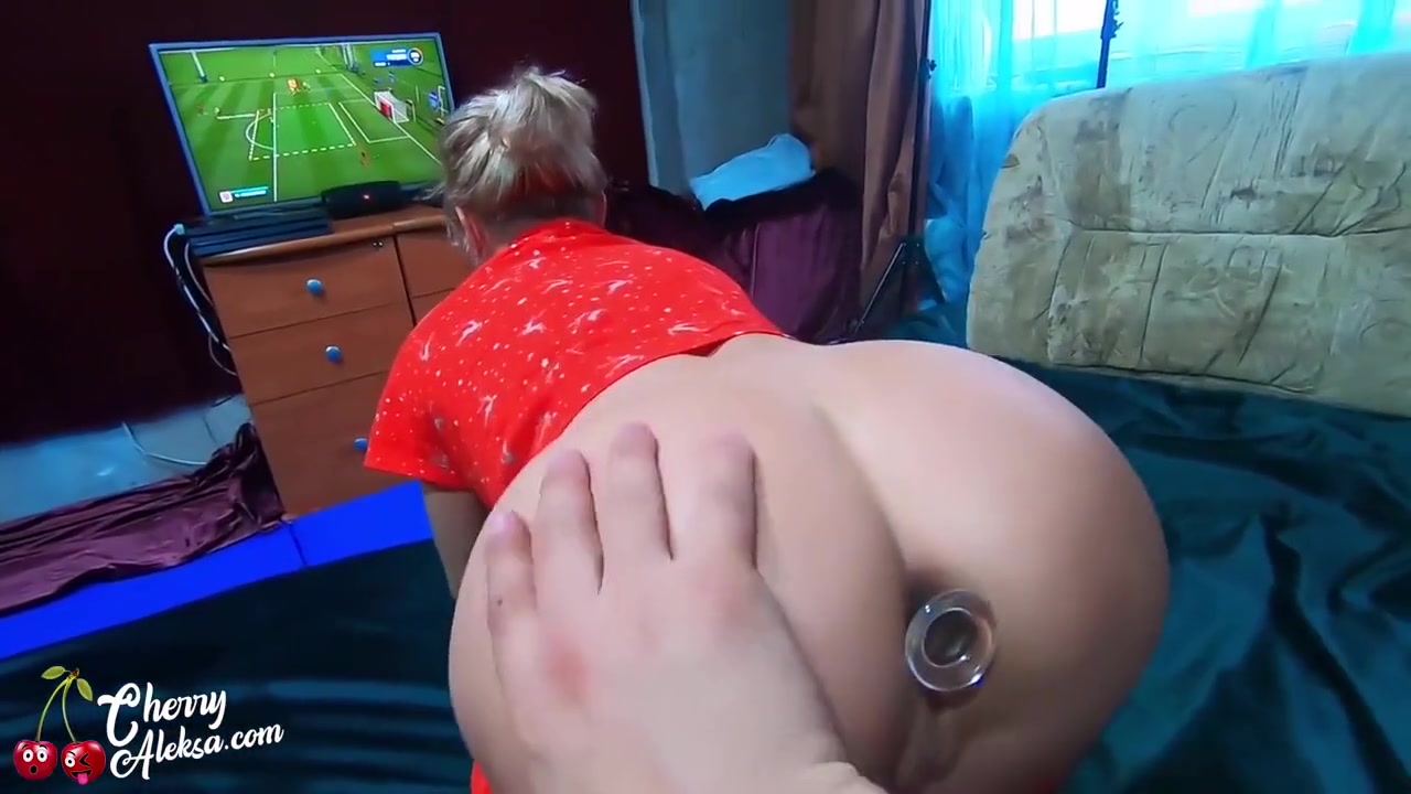 Cherry Aleksa In Lover Masturbate Anal Milf During She Play Fifa, Deepthroat And Ass F