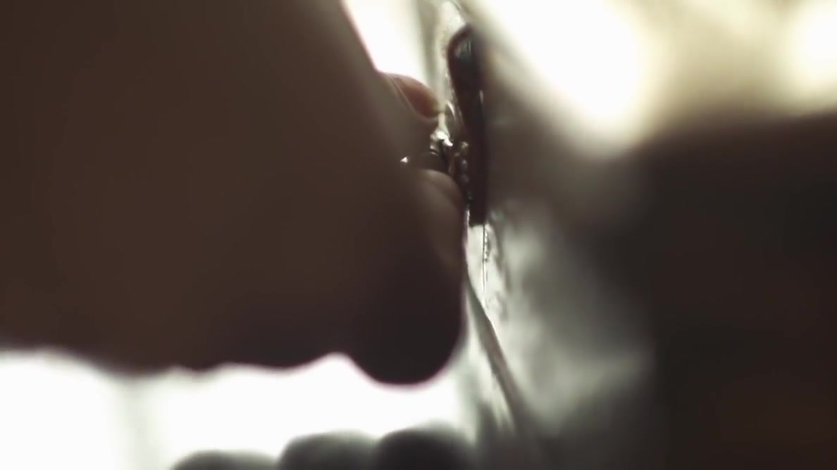 Step Sister Is On Bath While You Spying And Masturbating On Her