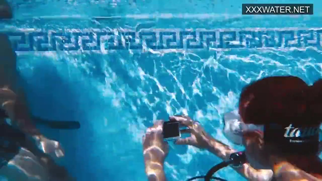 Girls Underwater Having Hardcore Sex With Polina Rucheyok