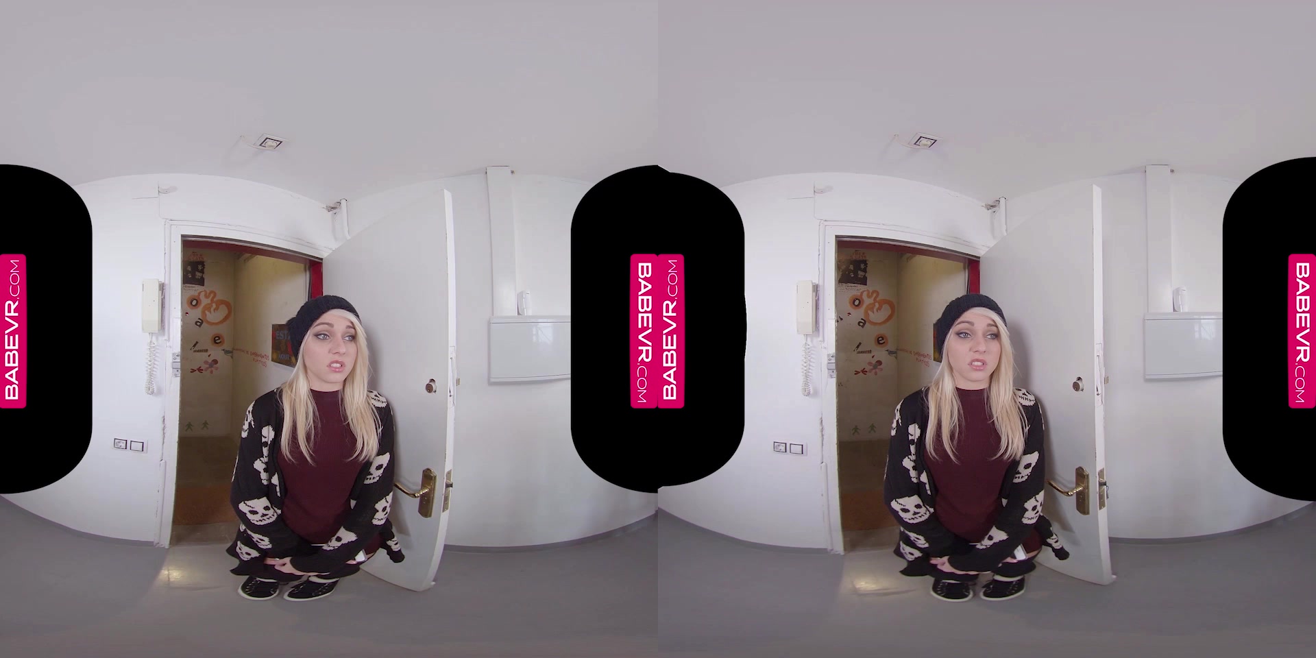 Chloe Toy in Sk8er Toy - BabeVR
