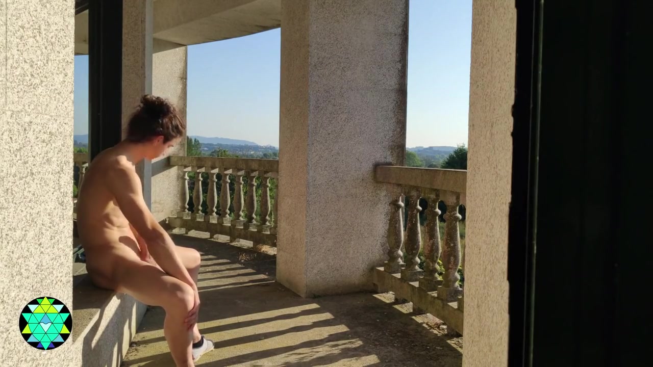 Casting Brown Hair Young Guy With Perfect Cock With Popular With Women