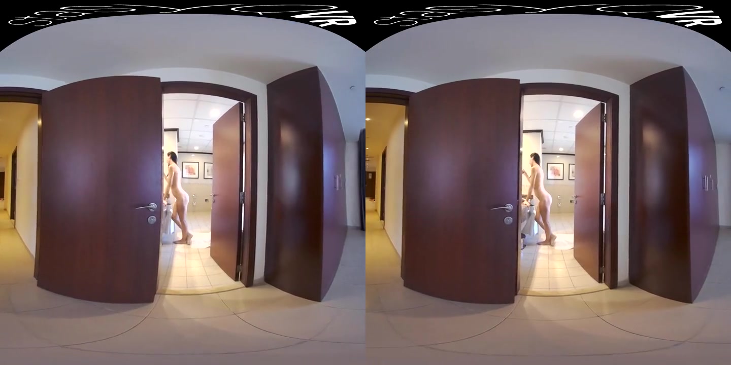 VR porn - Bath Time is Play Time! - StasyQVR