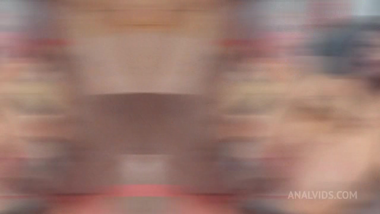 First anal. novice girl. Kelly's ass is kicked. cum in the mouth